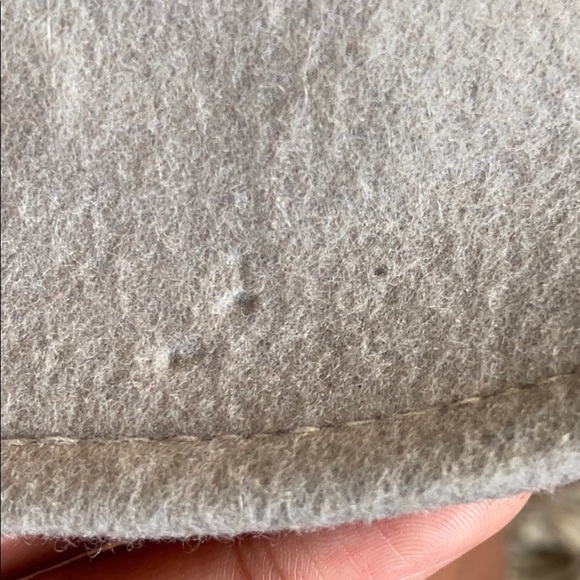 Gray Hat - Picture 6 of 7